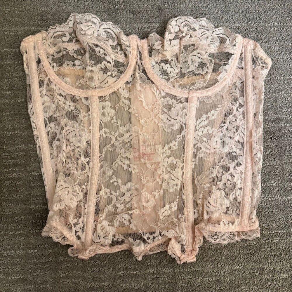 Lady Marlene 1980's Vintage Blush Pink Lace Corset Top Size 36 Small